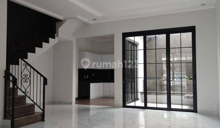 Dijual 2 unit rumah di Turangga 1