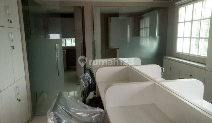 Dijual bangunan kantor di mainroad Asia Afrika 1