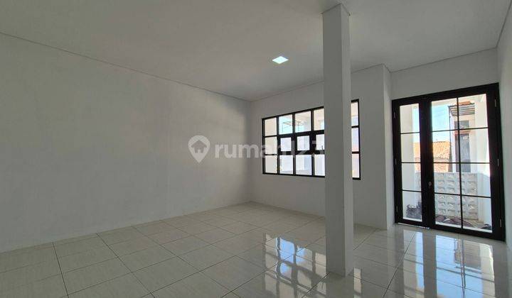 Dijual Rumah Siap Huni 2 Antai Di Jatinangor 1