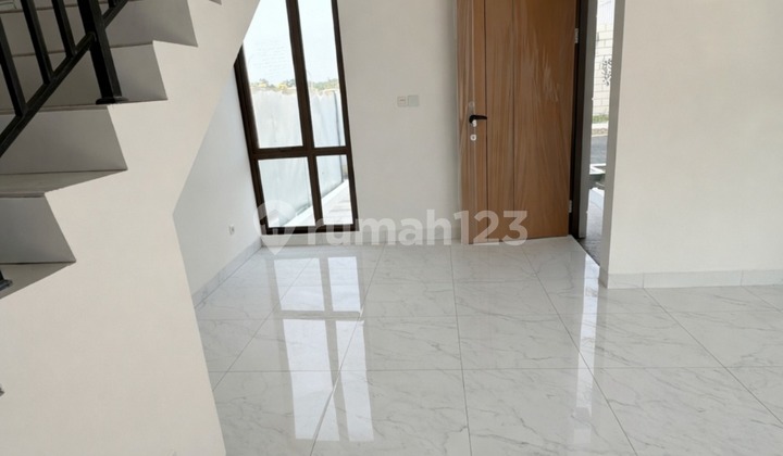 Citra Raya Cluster Lausanne Park - In front of Ciputra Mall (Negotiable until a deal is reached) Citra Raya Cluster Lausanne Park - In front of Ciputra Mall (Negotiable until a deal is reached)