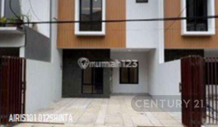 Rumah 2,5 Lantai Di Lokasi Exclusive Kav DKI Meruya 1