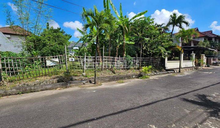 Land for sale at Imam Bonjol location 1