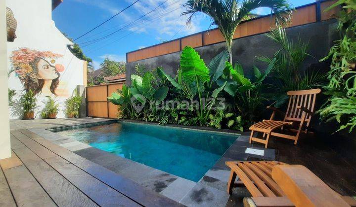 Villa Jual Lokasi Berawa 1