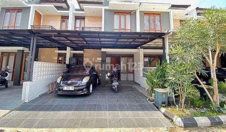 Rumah 2 Lantai Bagus Semi Furnished SHM di Buah Batu, Bandung 2