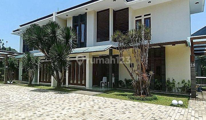 Rumah Lux Modern Semi Villa Full Furnished Ada Kolam Renang Pribadi Di Ciumbuleuit 2