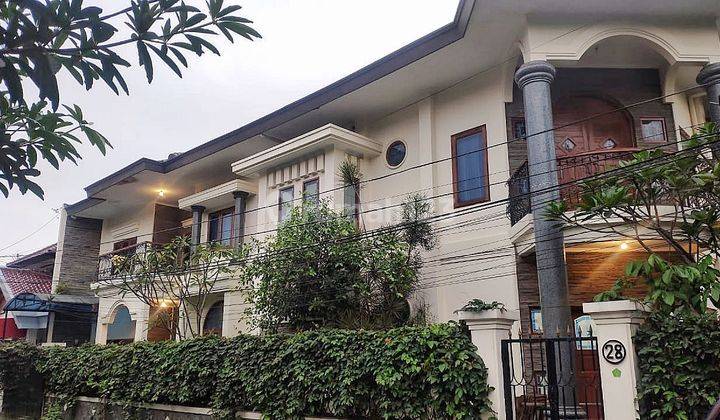 Rumah Mewah Luas Furnished Di Antapani, Bandung Timur 2