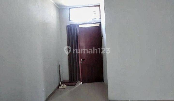 RUMAH MINIMALIS BANGUNAN BARU DI PERUMAHAN KAWASAN MARGAHAYU RAYA 2