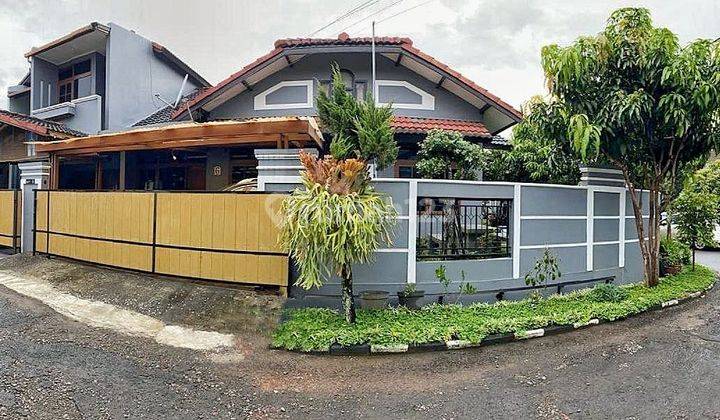 RUMAH ASRI KLASIK DI KOMPLEK CIMAHI UTARA 1