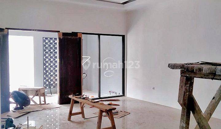 Rumah 3 Lantai Baru Unfurnished SHM di Kopo, Bandung 2