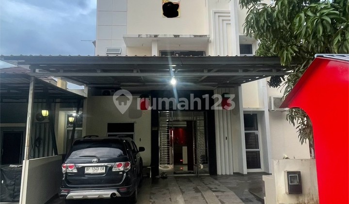 Dijual rumah murah semi furnis berlokasi kezia residence