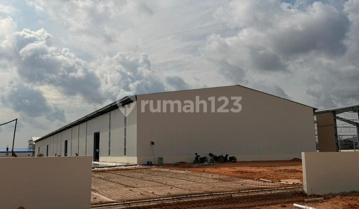 For rent: 2000m2 warehouse located in Sagulung For rent: 2000m2 warehouse located in Sagulung