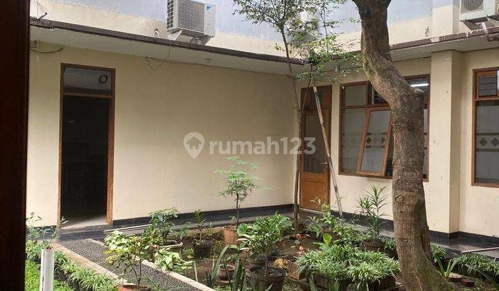 Kantor 3 Lantai Lokasi Strategis Di Bandung Kota, Sangat Terawat Dan Tinggal Siap Masuk Pakai 2