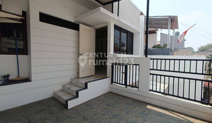 Rumah Minimalis 2 Lantai Bagus Di Rawamangun S7971 2