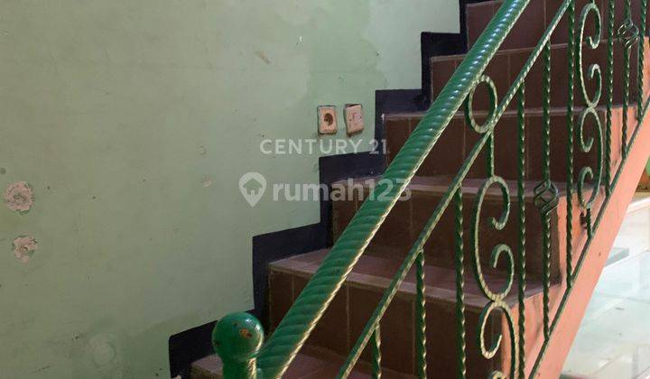 Rumah 2 Lantai Dekat Area Kuliner Di Cipinang Muara R2008 2