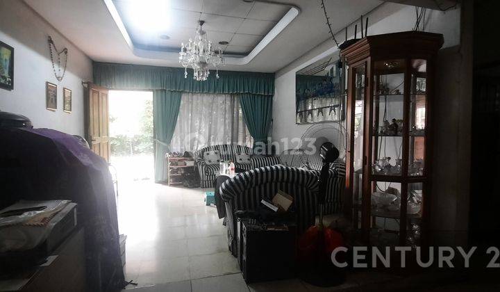 Rumah 2 Lantai Lokasi Strategis Di Cawang S7925 2