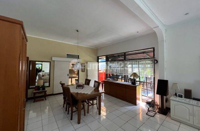 Rumah Cantik Asri Nyaman di Cigadung Bandung 2