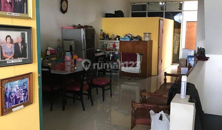 Dijual Ruko 3 Lantai Modern Siap Usaha di Taman Kopo Indah 5 2