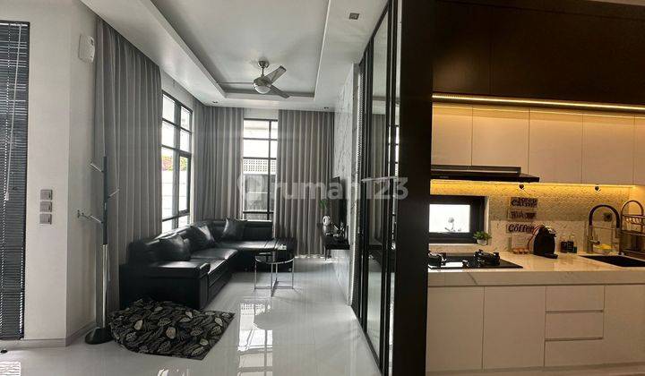 Dijual Villa Lux Eksklusif Furnish Pool Strategis di Seminyak 2