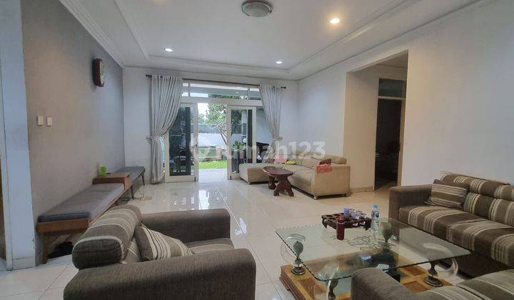 Dijual Rumah Lux Nyaman Asri Hook Luas di Singgasana Pradana 1