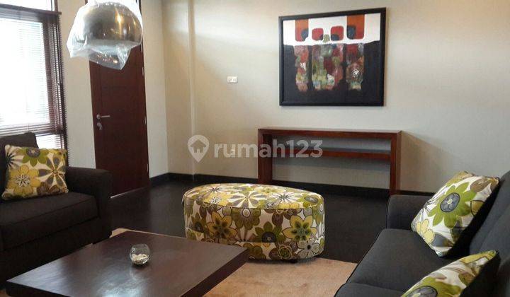 Dijual Rumah Exclusive Lux Furnish di Setraduta 2