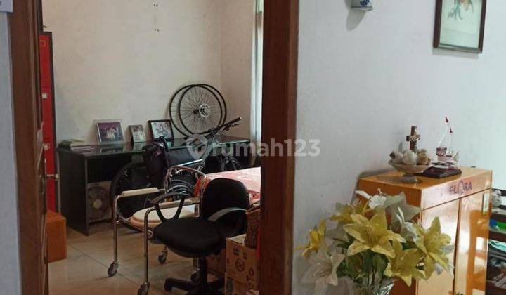 Dijual Turun Harga Rumah 2 Lantai Bisa Usaha Mainroad Supratman 2