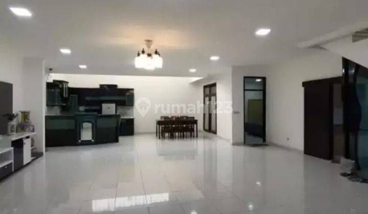 Dijual Rumah Tinggal Siap Huni Renov Furnish di Taman Sakura 2