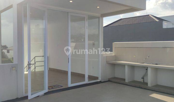 Dijual Rumah Baru Modern Minimalis View Alam di Setiabudi Regency 2