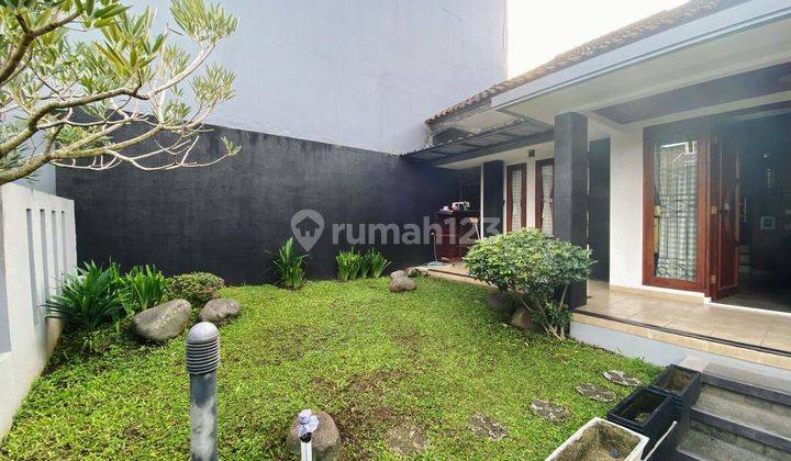 Rumah Nyaman Asri Siap Huni di Setra Duta Bandung 1