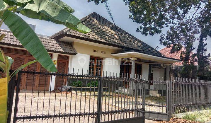 Rumah Strategis Cocok Kantor di Sayap Dago Bandung 1