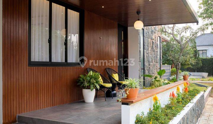 Casa Dante Rumah Full Furnished At Kota Baru Parahyangan 1