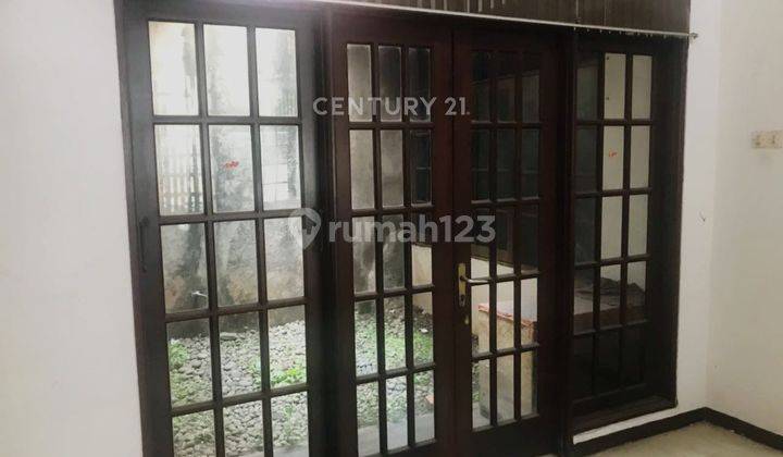 Rumah Tinggal 2 Lantai Lokasi Strategis Di Petojo Selatan NR0039 2