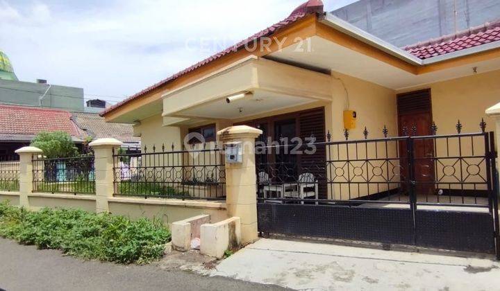 Rumah Dalam Komplek Dekat Terminal Di Cakung S8242 1