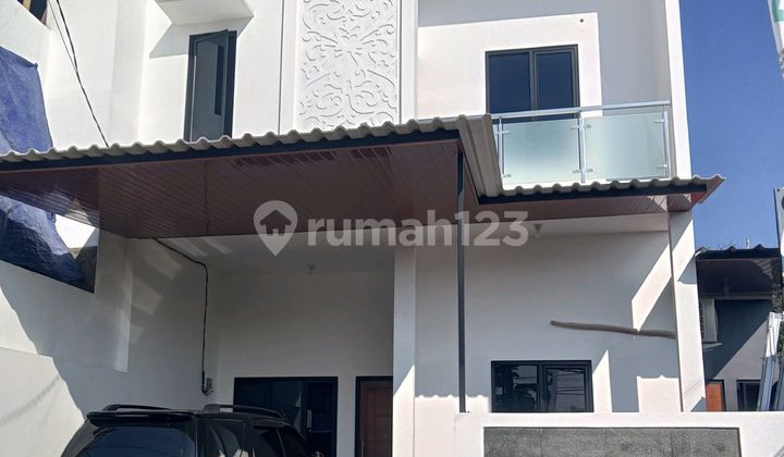 Rumah 2 Lantai Super Murah di Tangsel Rumah 2 Lantai Super Murah di Tangsel