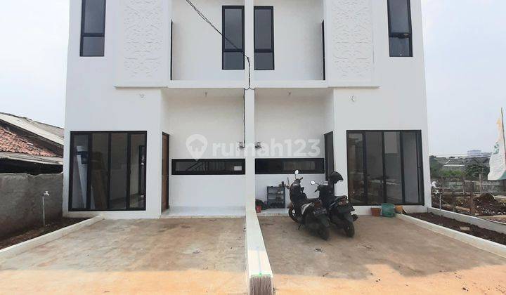 Weekend rumah murah 2 lantai minimalis  siap huni ready stock  1