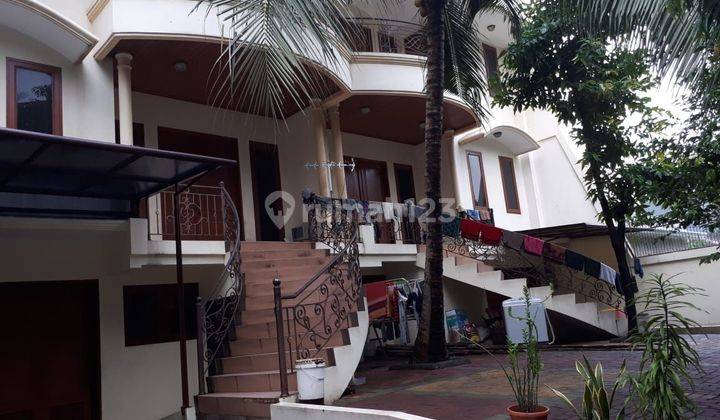 Dijual rumah bagus di Rajawali selatan Raya 12 1