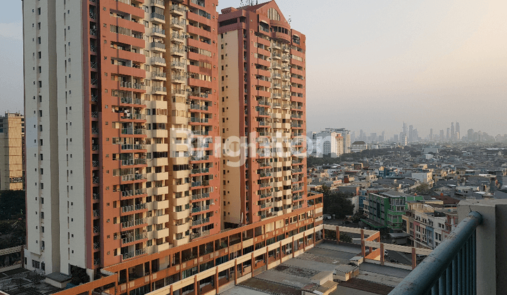 Apartemen Luas 94 M2, Murah, 3 Br, Graha Cempaka Mas, Kemayoran 1