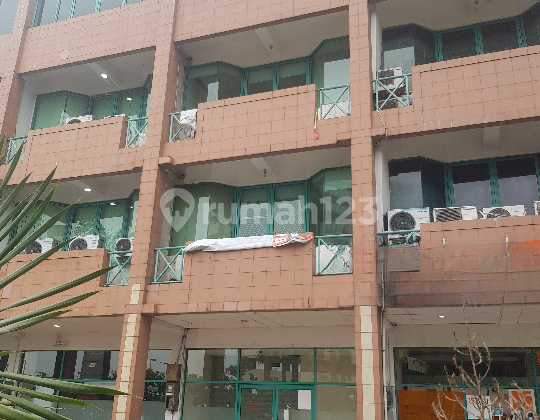 Rukan 4Lt Bagus & Strategis,Hadap Jalan,Cempaka Mas, JakPus(J.Np) 2