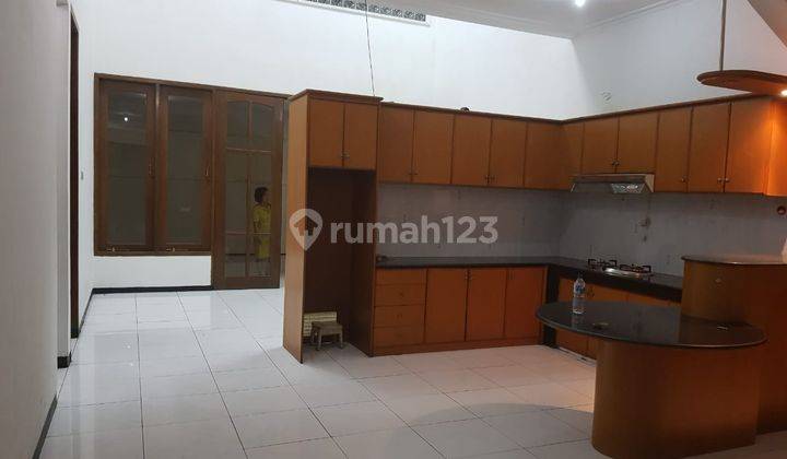 Rumah Dijual Area Simpang Darmo Permai Selatan, Surabaya Yns 2