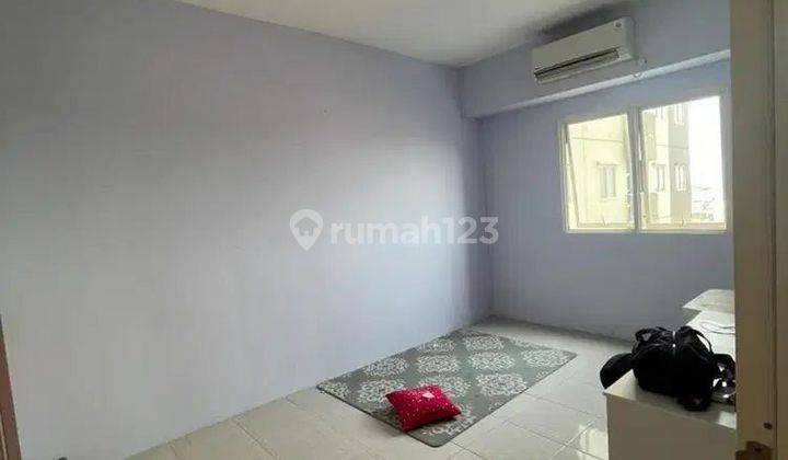 2 BR • 56 m2 Apartemen Puncak Dharmahusada Pool View 2