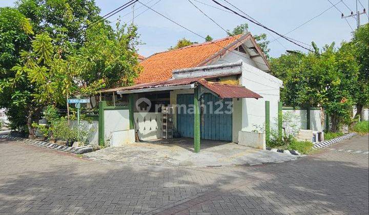 Dijual Rumah Hook 700 M Dr Upn Medokan Asri Barat 2