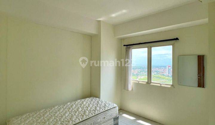 Disewakan Apartemen Puncak Dharmahusada 3 bedroom semi-furnish 2