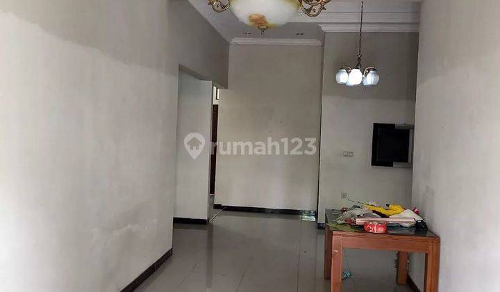 Dijual TENGAH KOTA Mojokerto Bangunan modern Minimalis Siap Huni 2