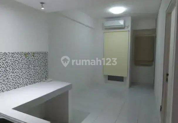 Pool View Apartemen Puncak Cbd 2 BR Dijual Rugi Ivn 2