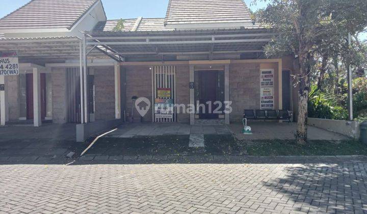 Dijual
rumah Palma Grandia
strategis, Full Furnish 1