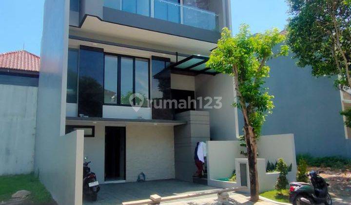 Dijual Rumah Baru 
siap Huni Citraland

alam Hijau 1