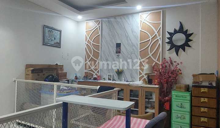 Dijual Rumah Siap Huni East Terrace Metland Puri Dekat Tol 2