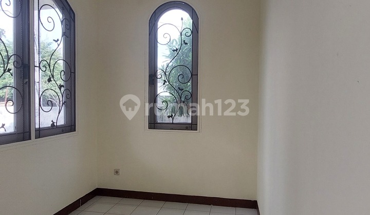 Disewa Rumah Metro Permata 1 Siap Huni Hoek Strategis 2