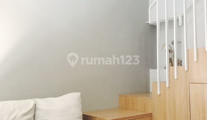 Rumah Fleekhauz R Sudah Renov 1 miliar 2 kamar tidur lokasi strategis di tengah BSD 2