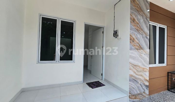 Rumah 2 Lantai Siap Huni di Meruya Jakarta Barat 2