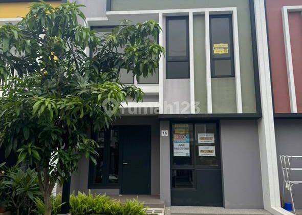 Rumah 2 Lantai di Cluster Baroni Gading Serpong 1